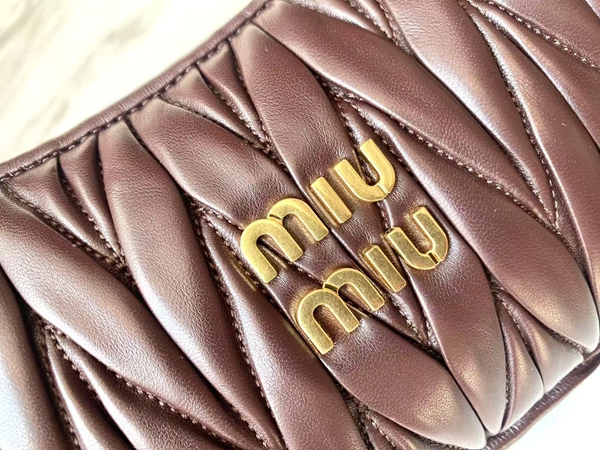 スーパーコピーブランドバッグ細部ディテール